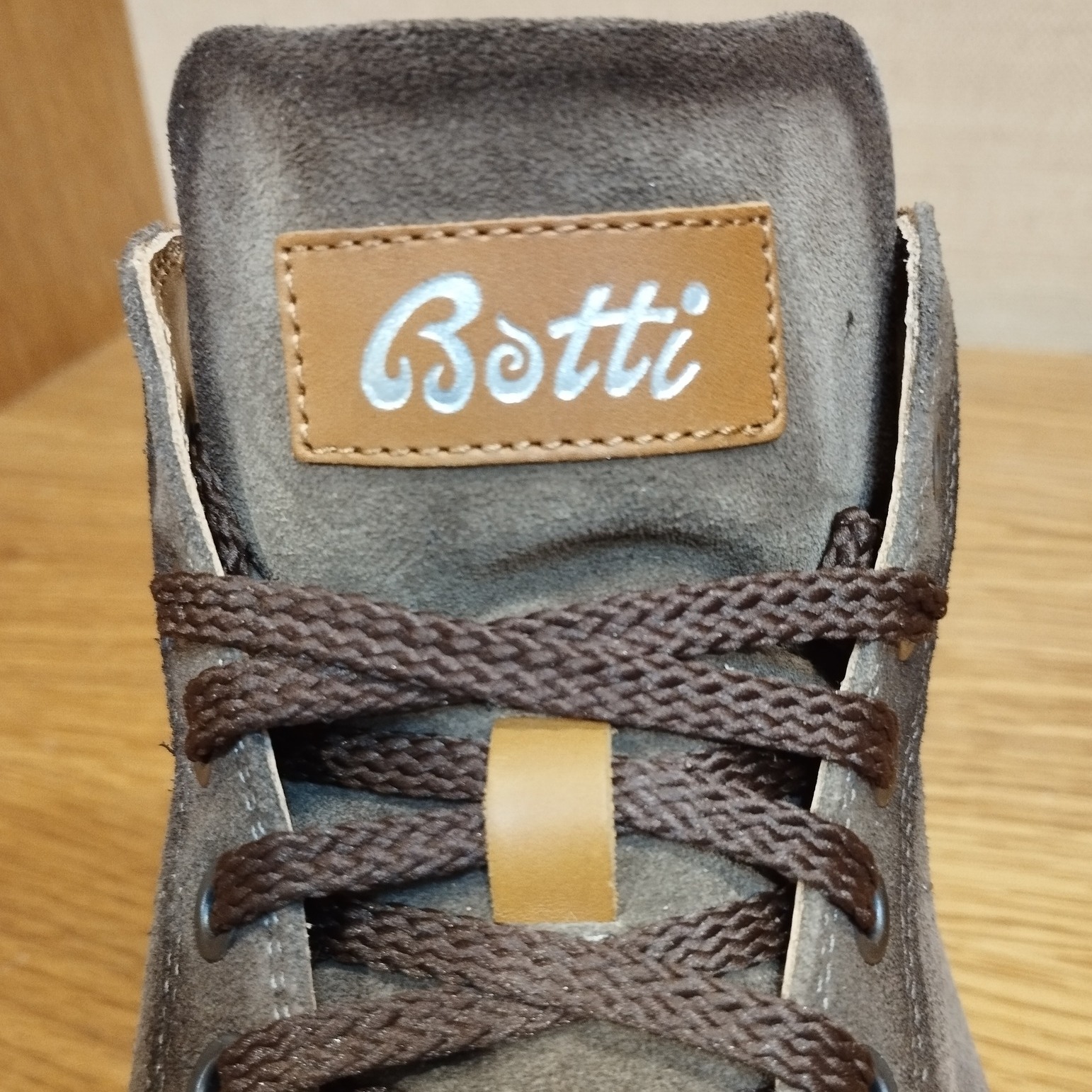 Botti - modello basket - in vendita nel nostro sito bottishoes